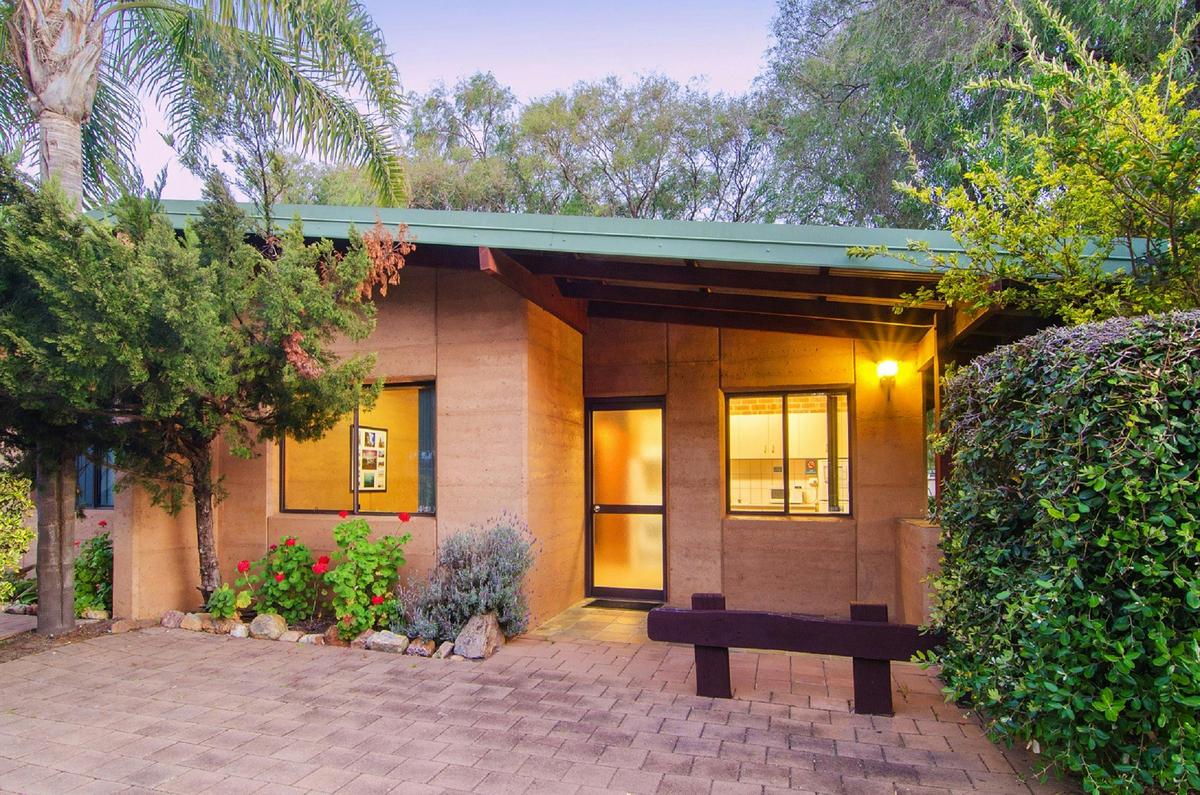 Rammed Earth Chalet