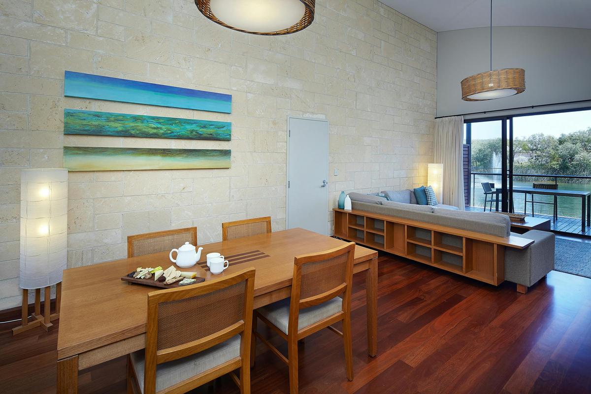 One Bedroom Lake View Villa