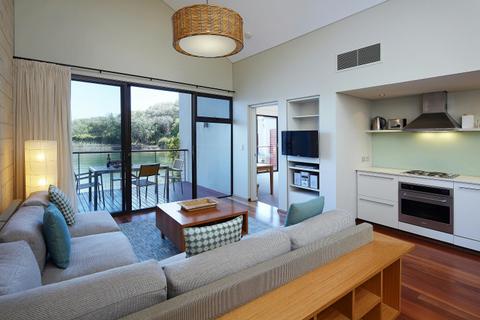One Bedroom Lake View Villa