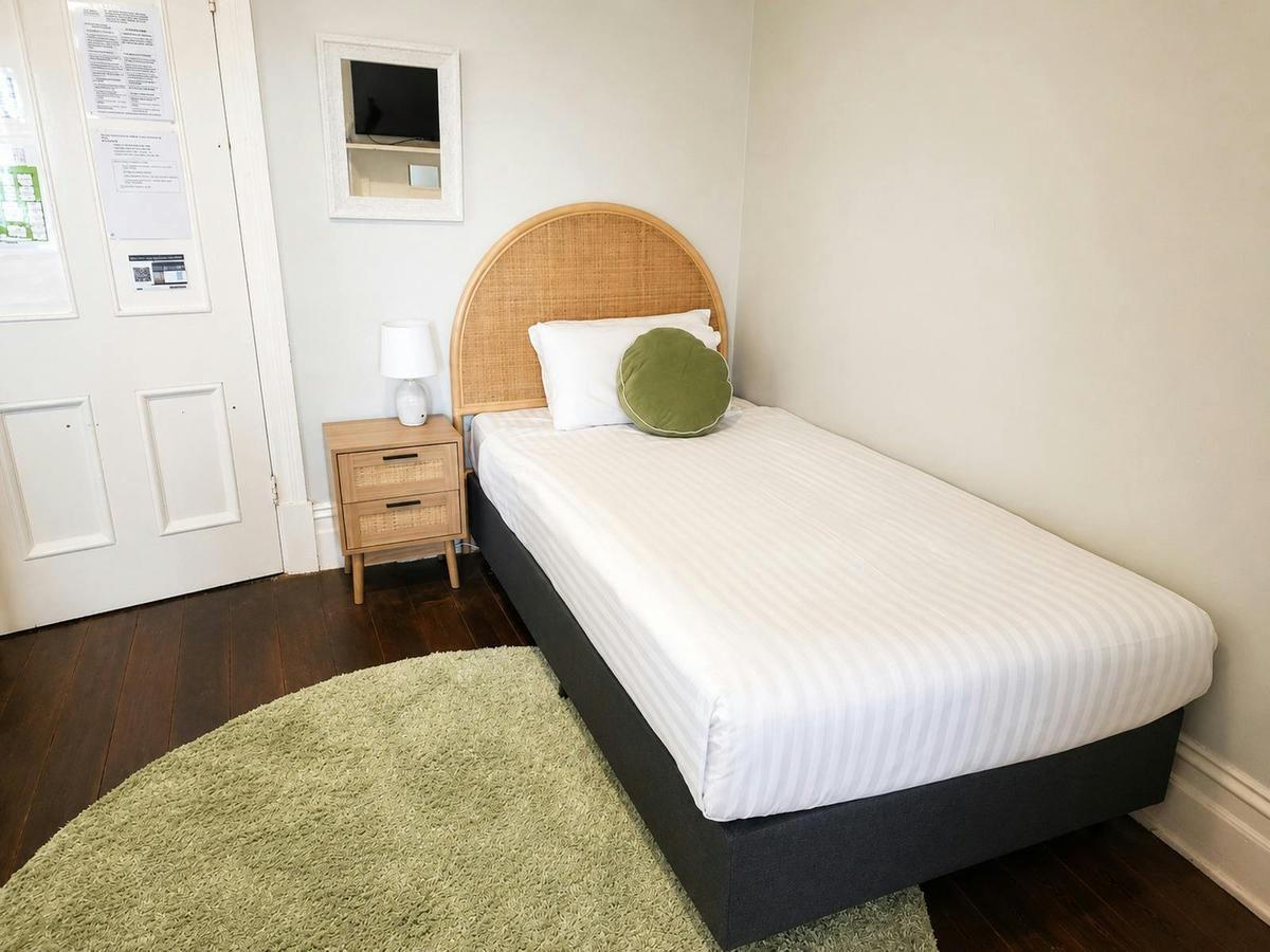 King Single with shared bathroom