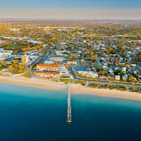 Rockingham Beach