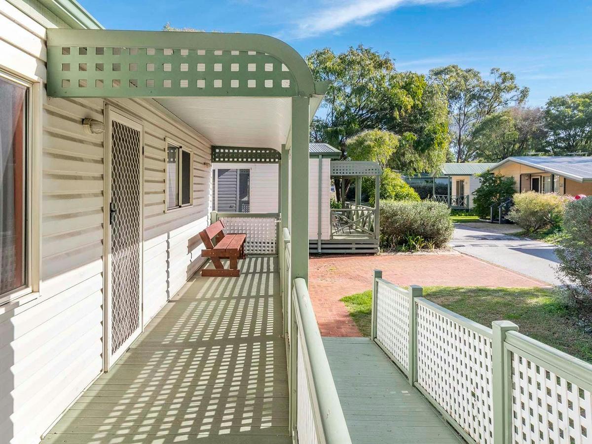 Rockingham Holiday Village