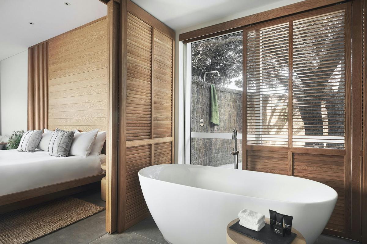 Signature Beachfront Suite