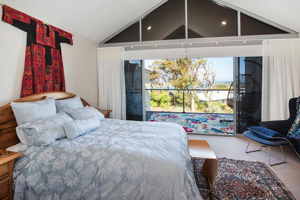 Seine Bay Luxe Retreat