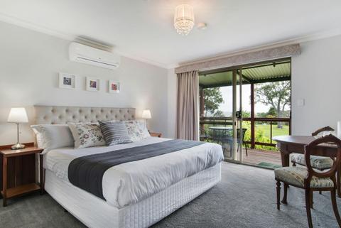 King Bed with En suite and Balcony