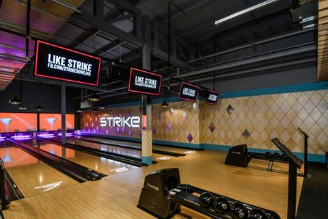 Strike Bowling Carousel