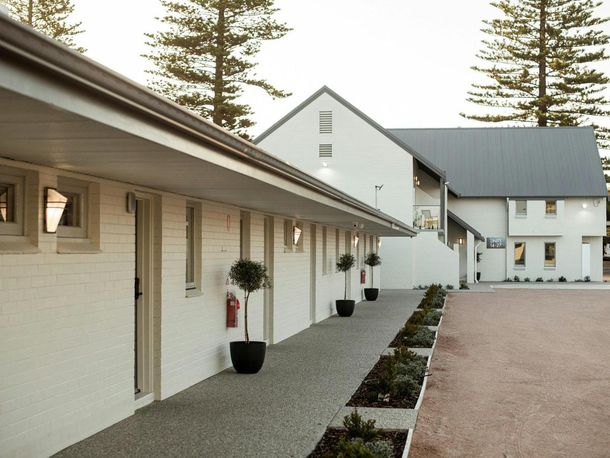 The outside of The Esperance Accommodation
