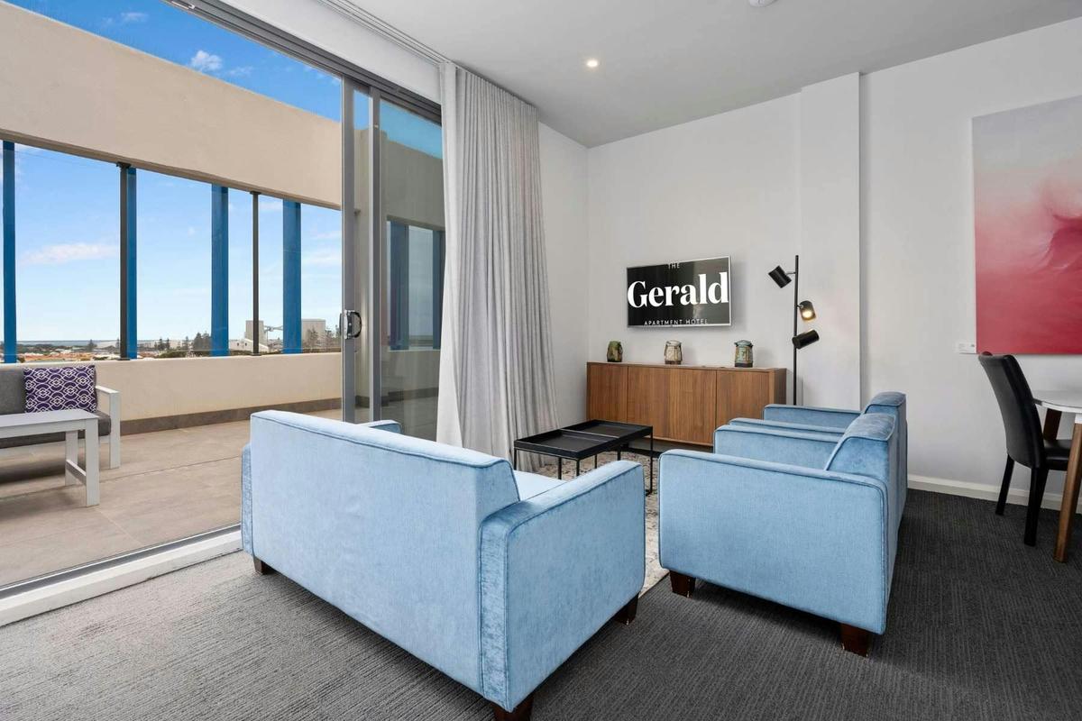 Luxury 2 Bedroom Apartment