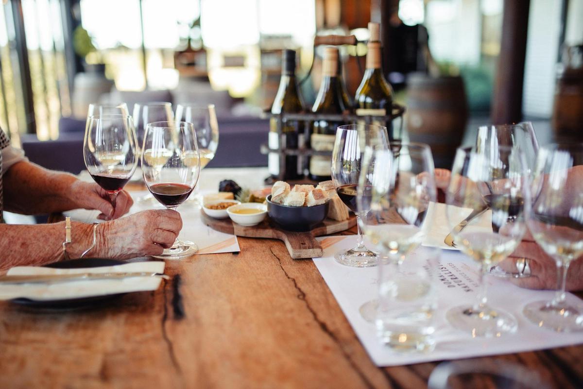 Daily Small Group Margaret River Wine Tour (Departs Dunsborough & Yallingup)