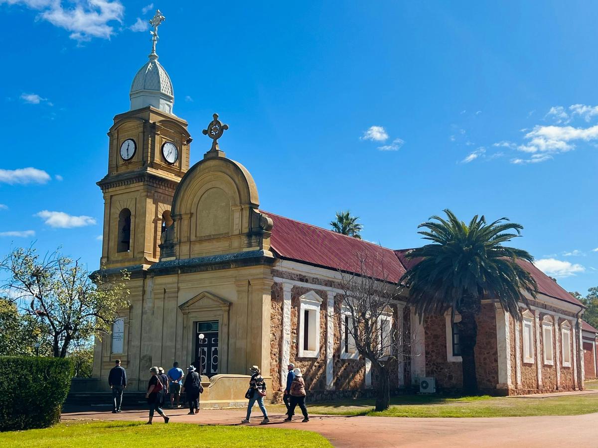 Wheatbelt Wonders - A private day tour of nature, local flavours and historic New Norcia