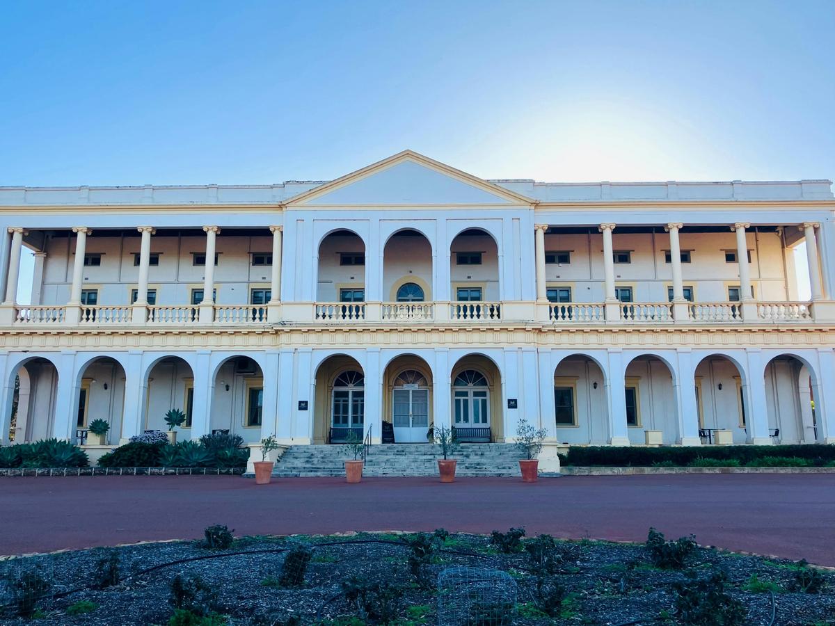 Wheatbelt Wonders - A private day tour of nature, local flavours and historic New Norcia