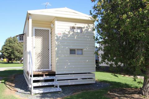 Standard Cabin