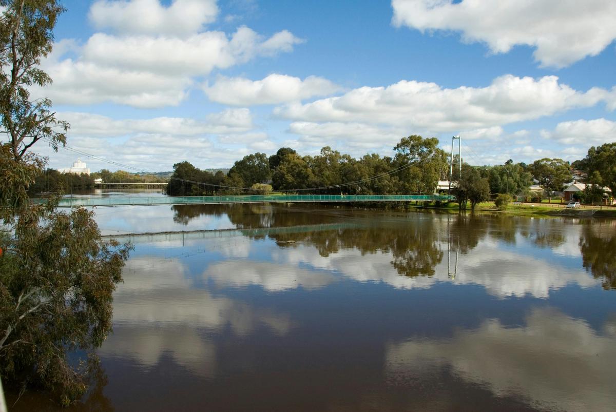 Northam Suspension Bridge
