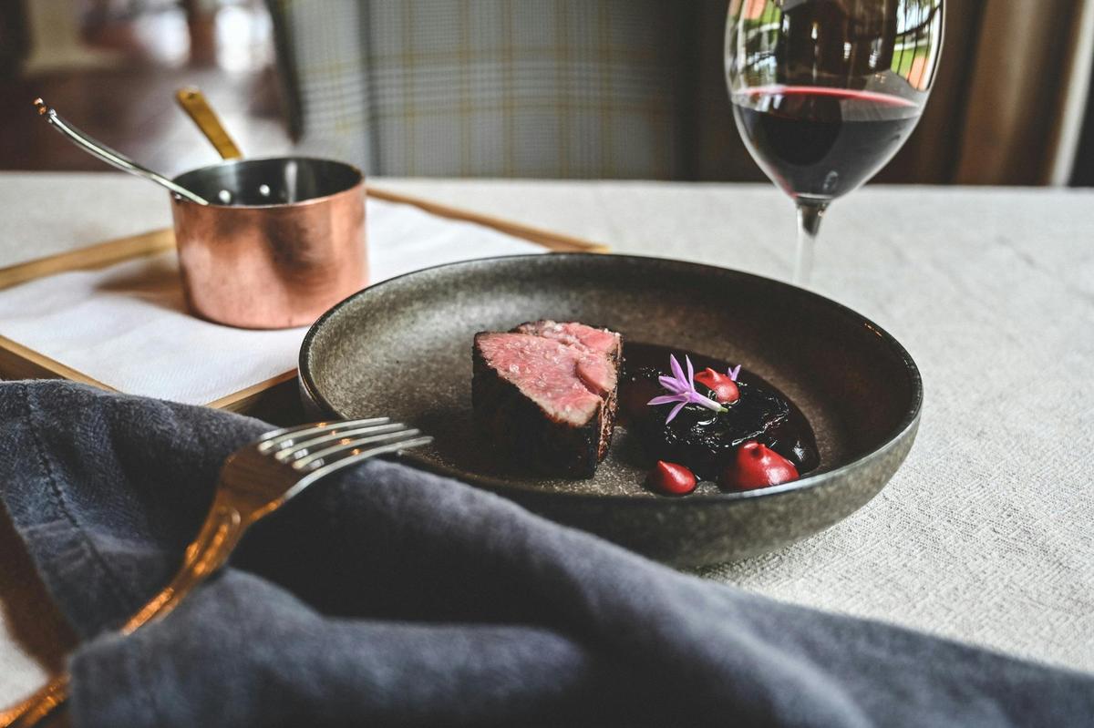 Discover Voyager & Seasonal Lunch