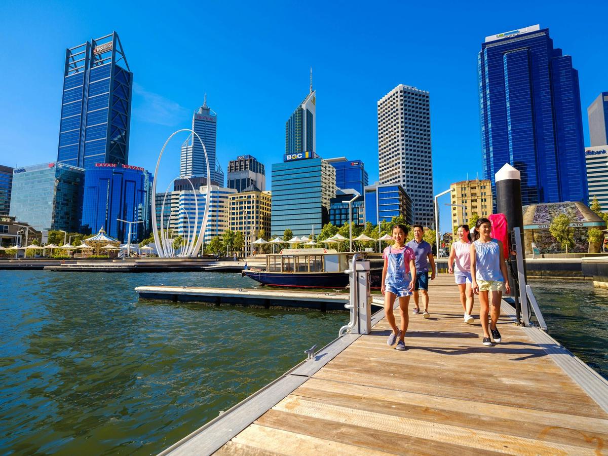 Elizabeth Quay, Perth