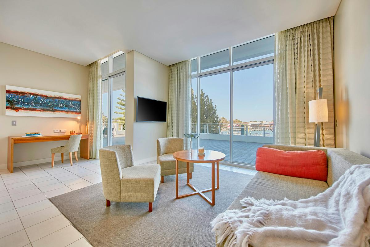 1 Bedroom Spa Suite