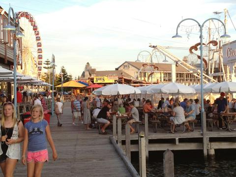 Fremantle – Convicts, Culture and Street Art
