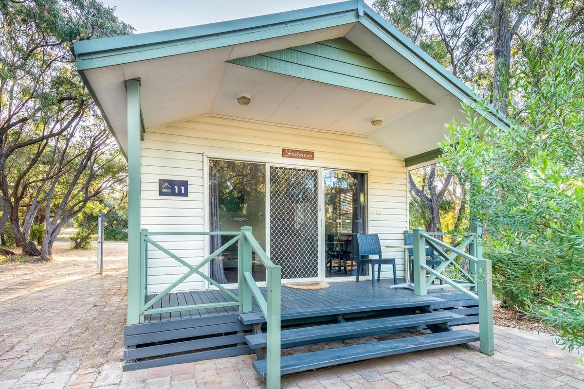 Yallingup Caves - Cabin