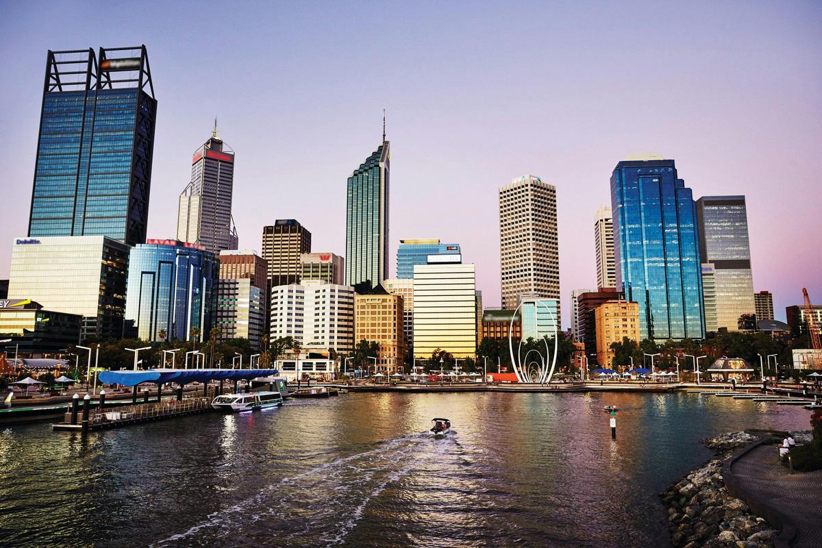 Elizabeth Quay, Swan River