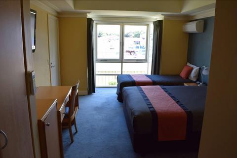 Resort Style Motel Rooms