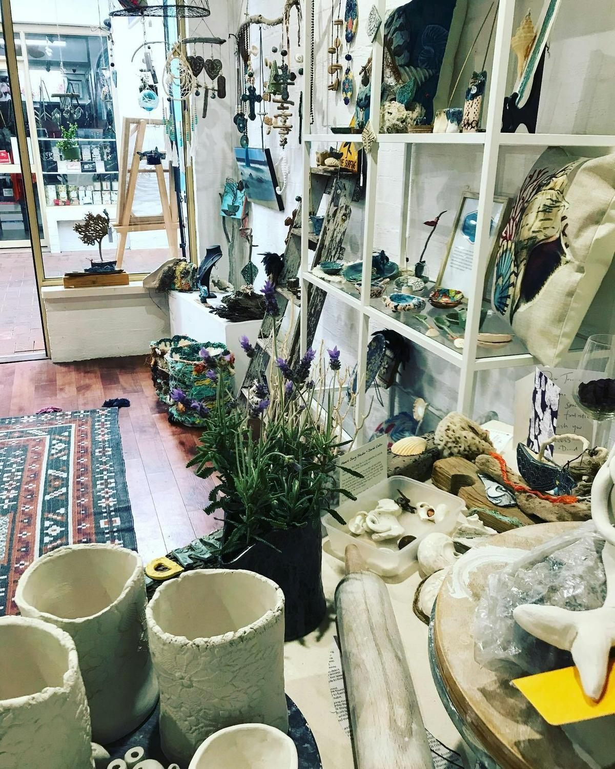 Tracie Anderson Ceramics, Busselton, Western Australia