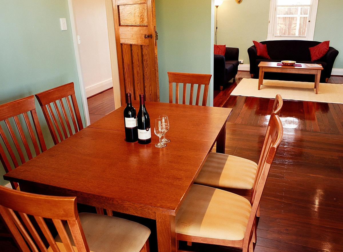 Upper Reach Spa Cottage