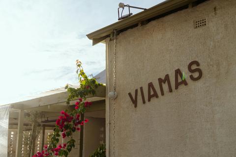Yiamas Perth