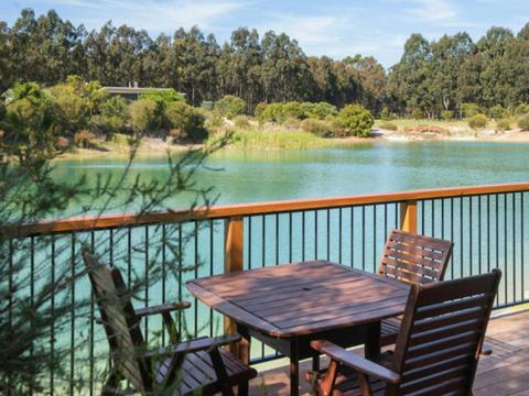 Wirraway Luxury Chalet