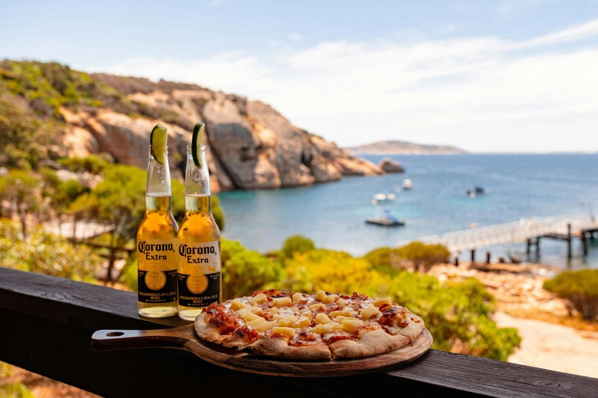 Pizza & a beer from Black Jack's Bar