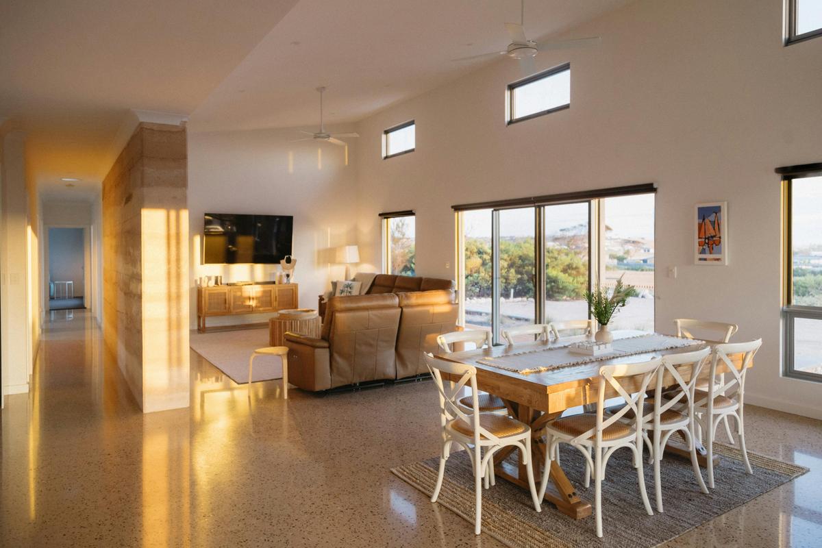 Open plan living and dining area