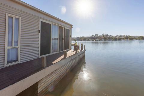 105 Riverfront Road - Murray Bridge