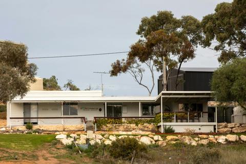12 Wilhelm Court Zadows Landing - River Shack Rental