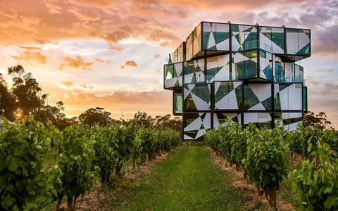 Red, White & Brew - McLaren Vale
