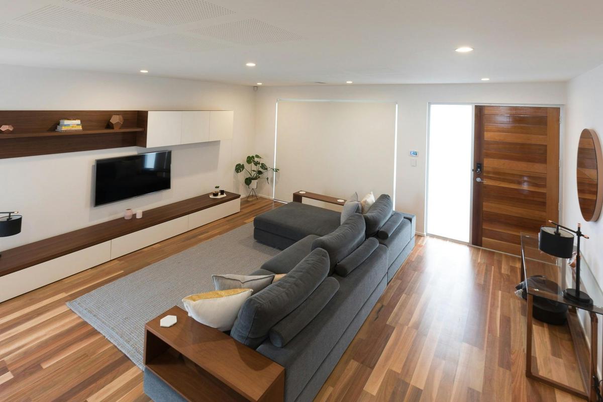 open lounge at entry