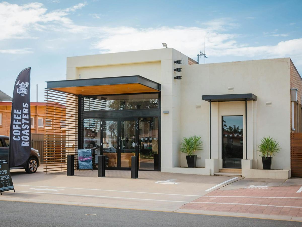 Arrosto Coffee welcomes visitors to its contemporary café and roastery in Renmark.