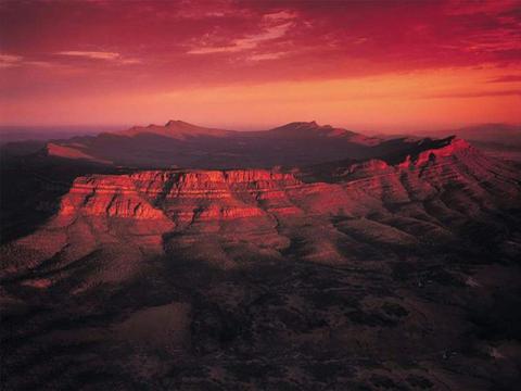 4WD Flinders Ranges & Outback Eco Safaris - Australian Private Tours & Charters