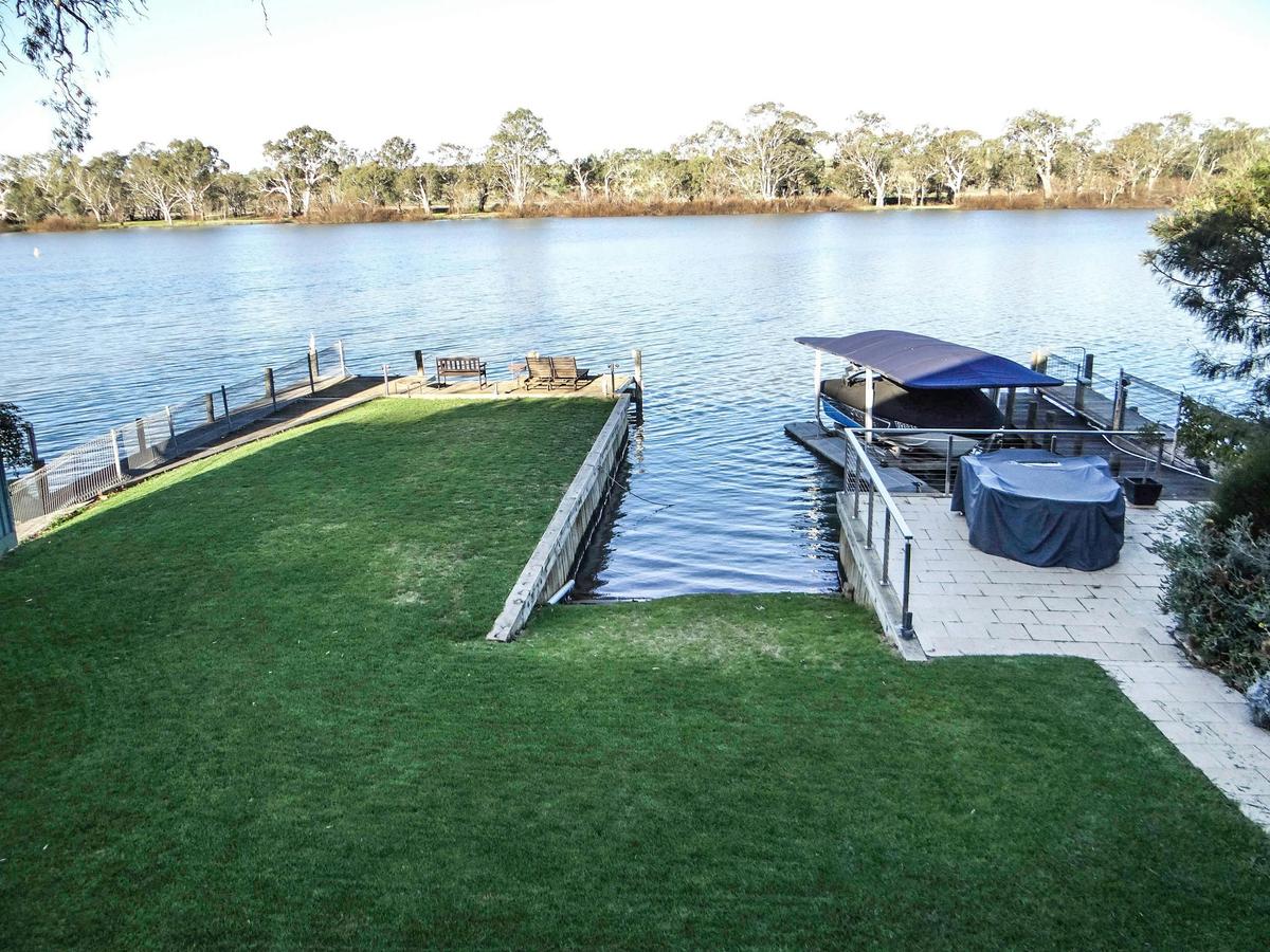 Protected boat area