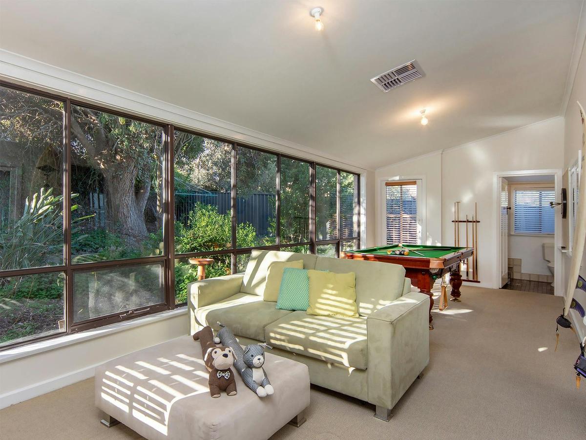 Absolute Beachfront Home with Beach Track