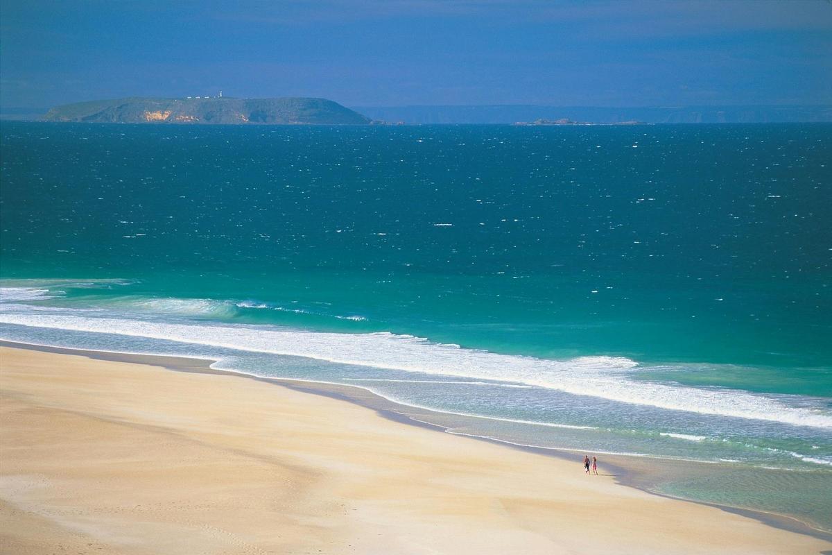 One of the best Yorke Peninsula 4WD SA ECO TOURS – Self Drive with Holiday Home