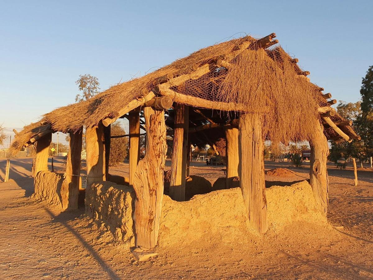 Coober Pedy, Lake Eyre, Flinders Ranges – 7 Day Small Group 4WD Safari