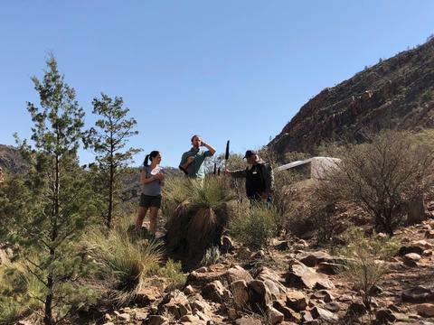 4WD Tour - Time Travel and Gorgeous Gorges