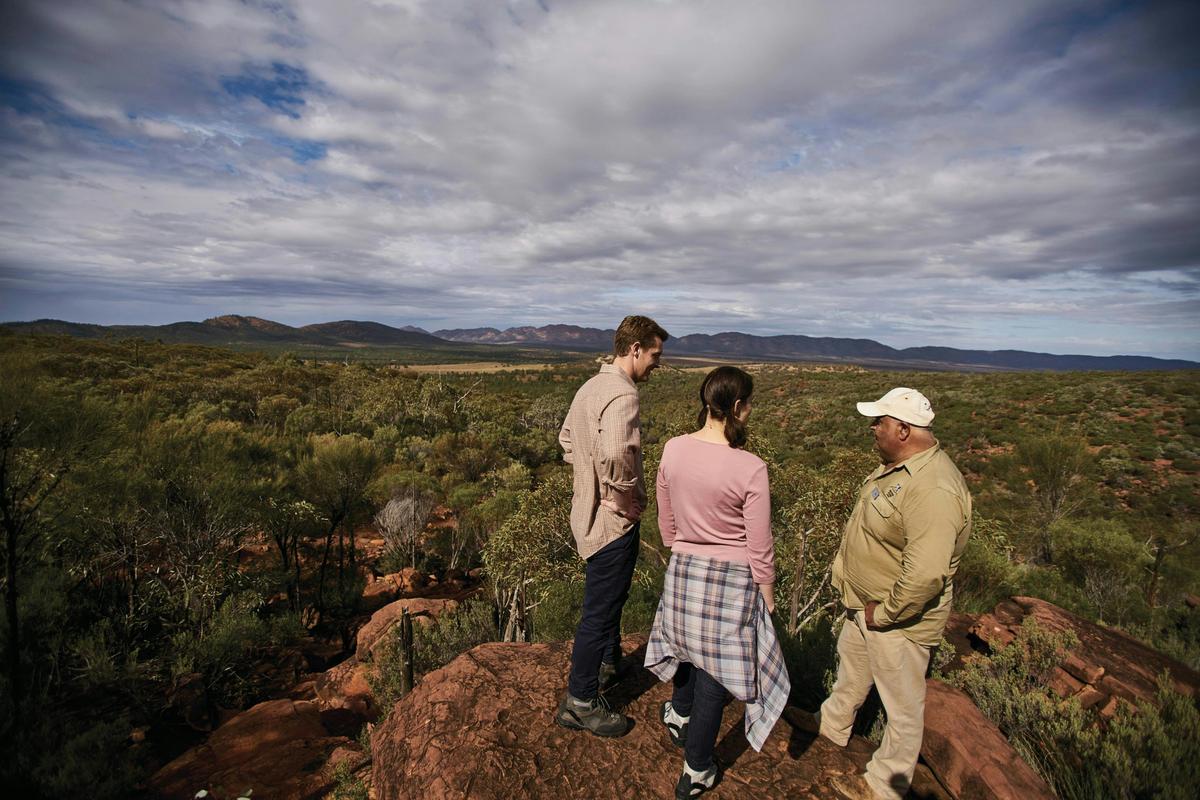 Aboriginal Cultural Tour - Wilpena Pound Resort