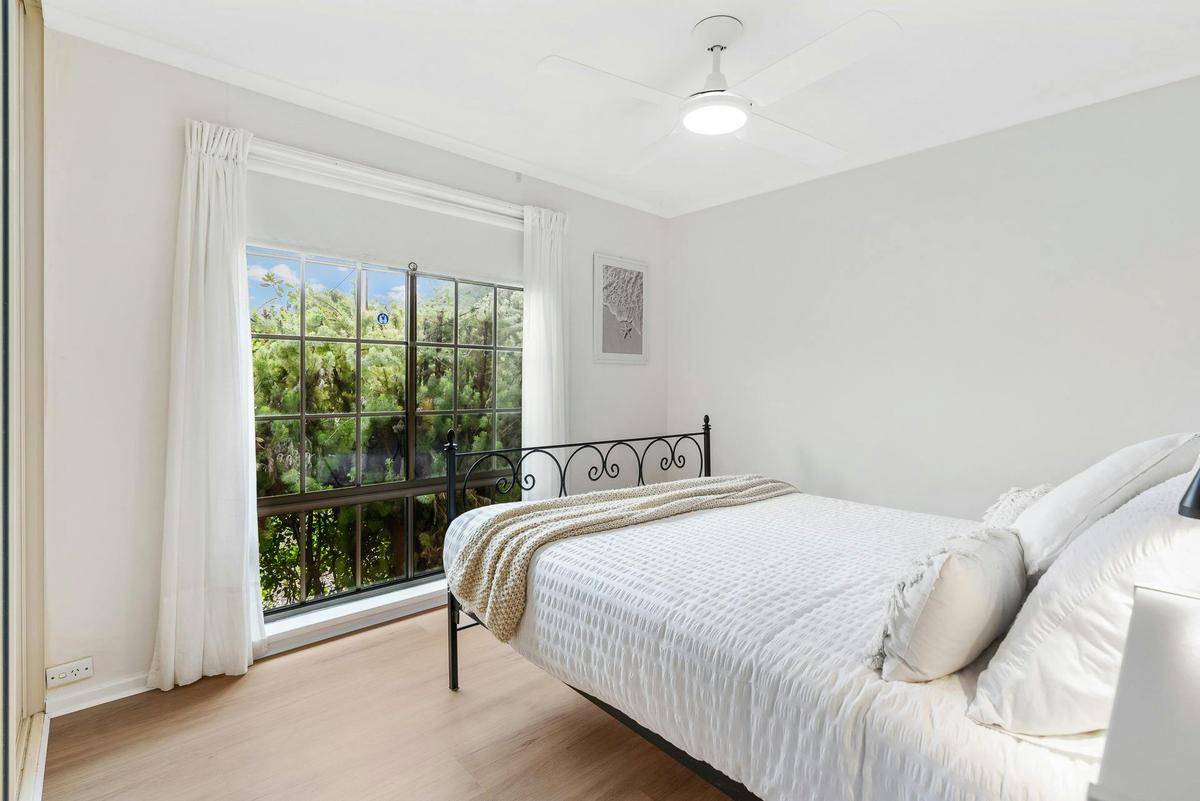 Queen Bed