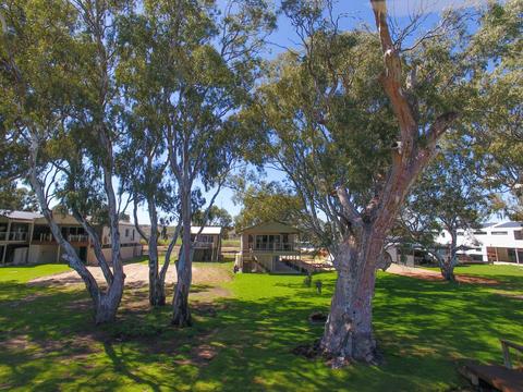 31 Khartoum Road (Bolto) Via Mannum