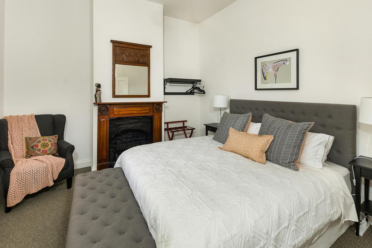 King-sized Bedroom