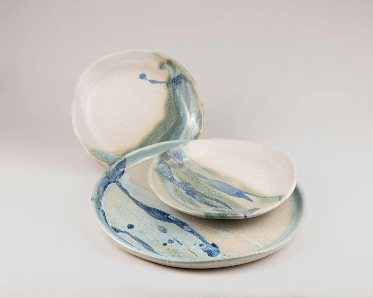 Seaspray tableware