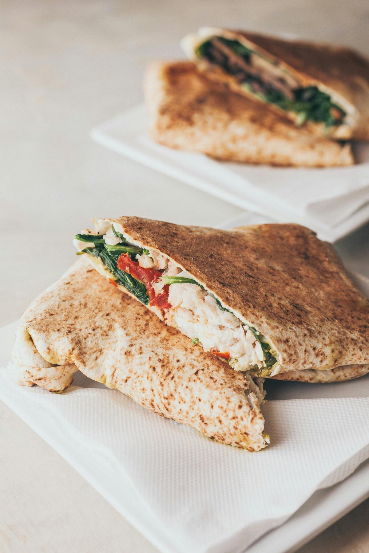 chicken pesto wrap