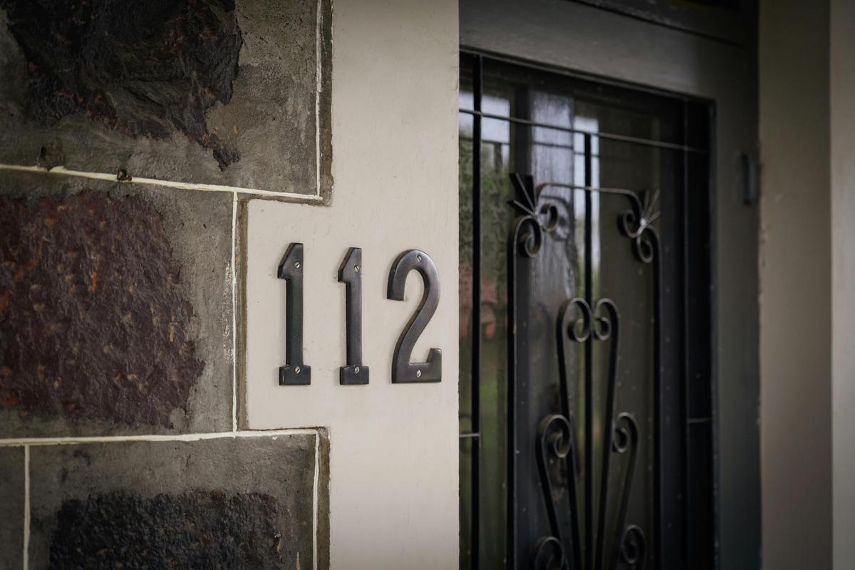 112