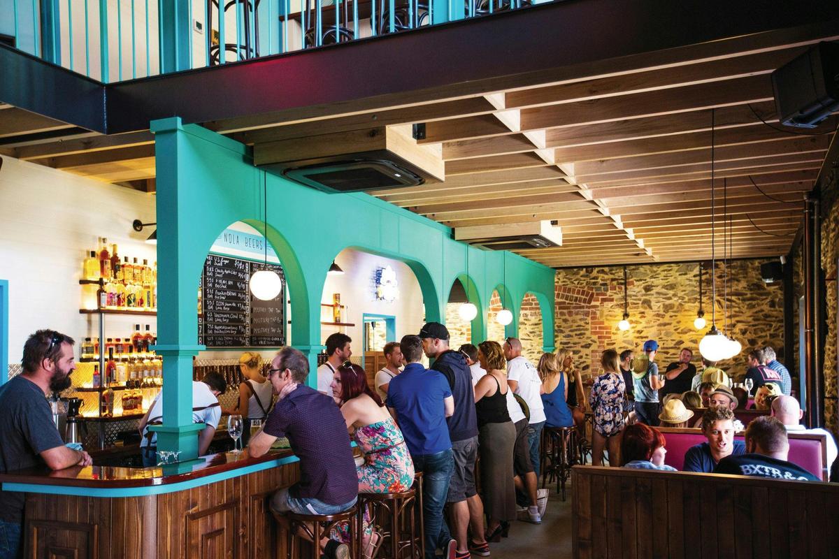 East End Pub Culture Walking Tour (3 hours)