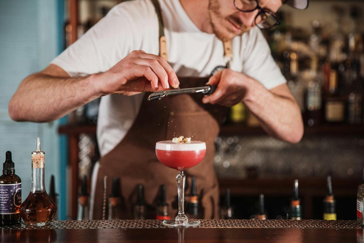 East End Pub Culture Walking Tour (3 hours)